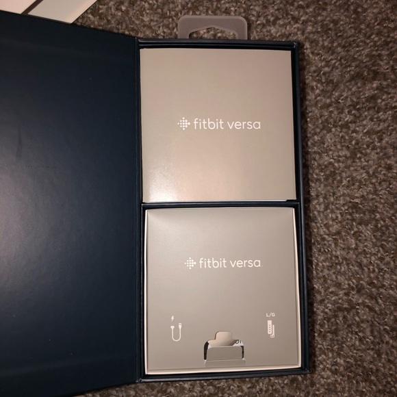 Fitbit Versa - Picture 6 of 8